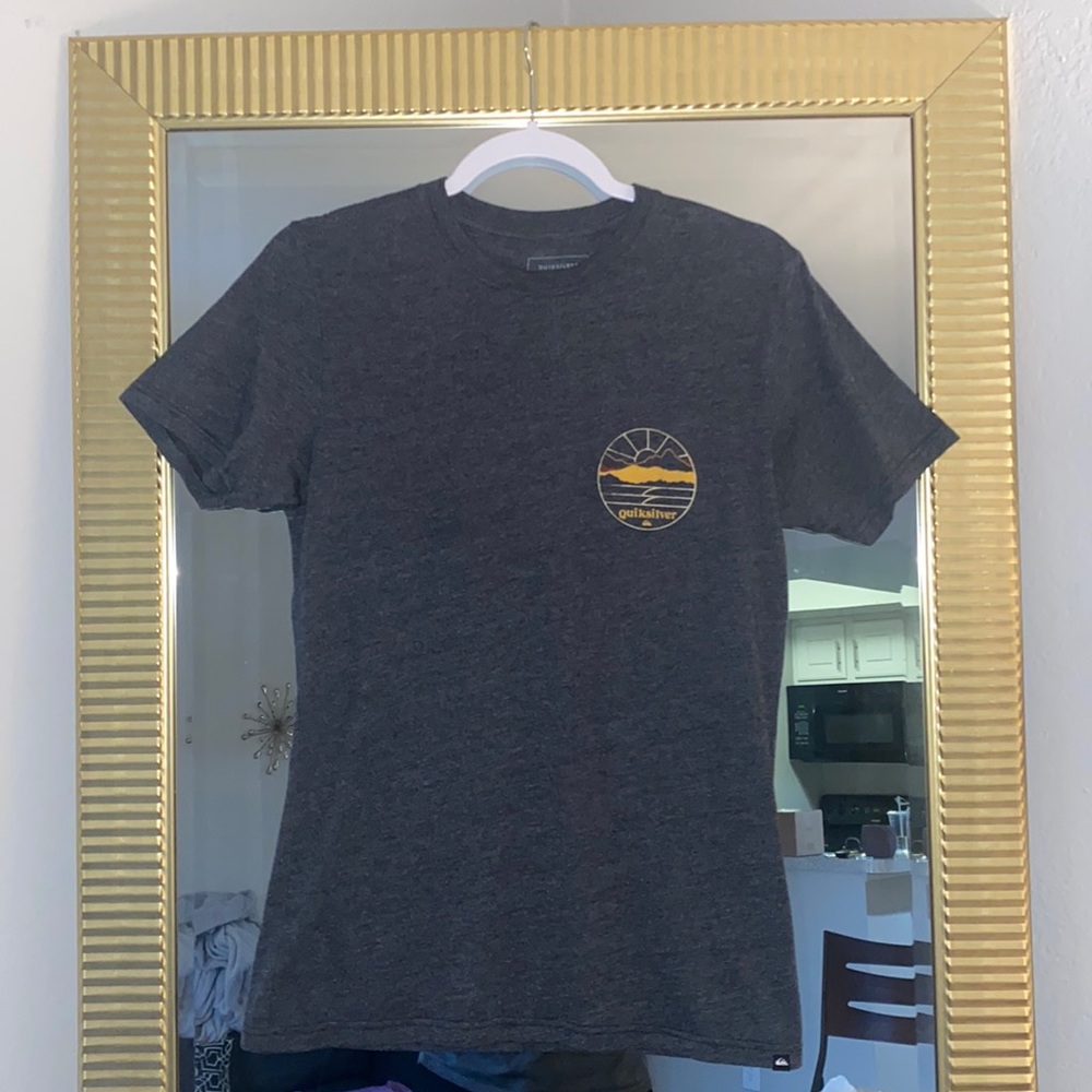 Quiksilver T Shirt